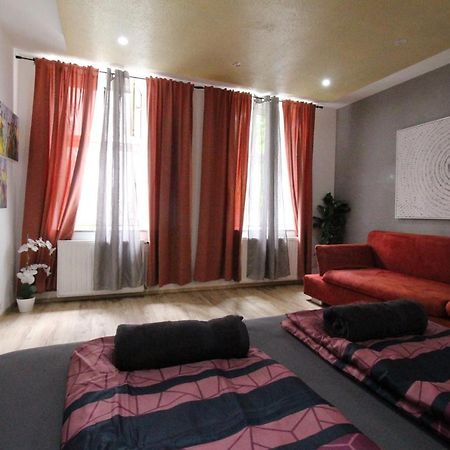 Private Triple Bedroom Rf1 Wien Eksteriør billede
